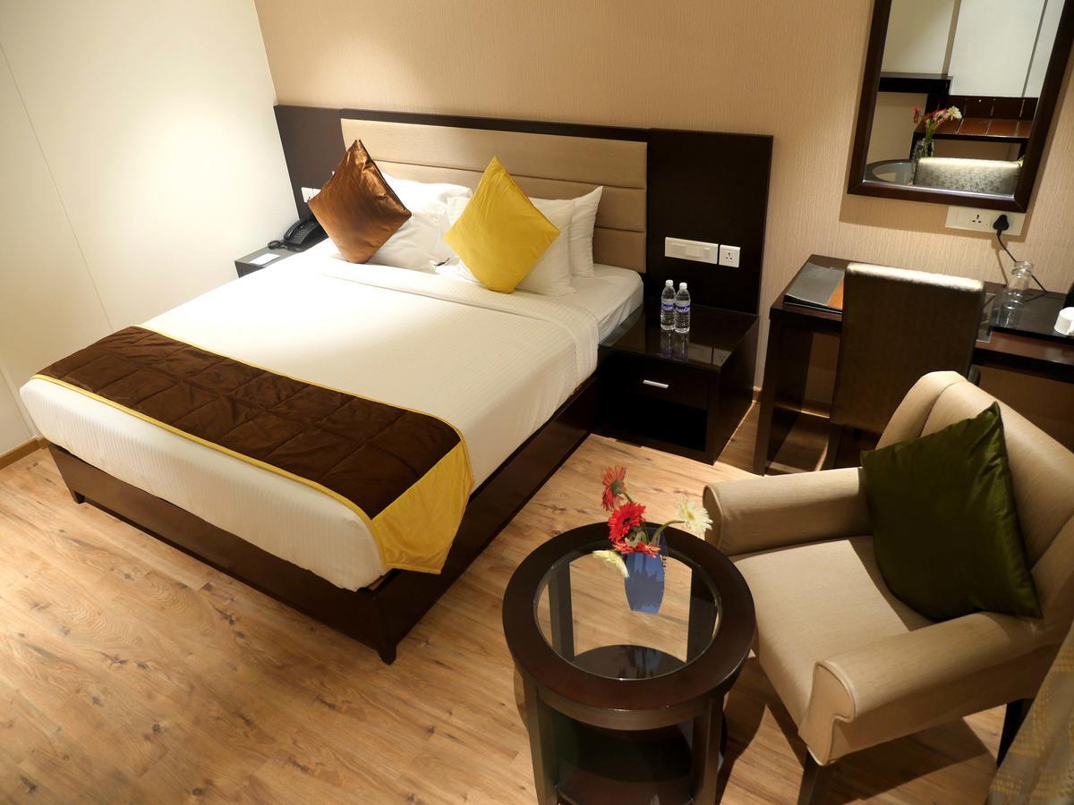Asr Parklane Hotel Hosur Exterior photo